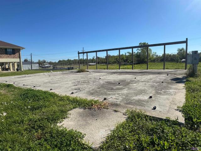 Land for sale in Theriot, Louisiana