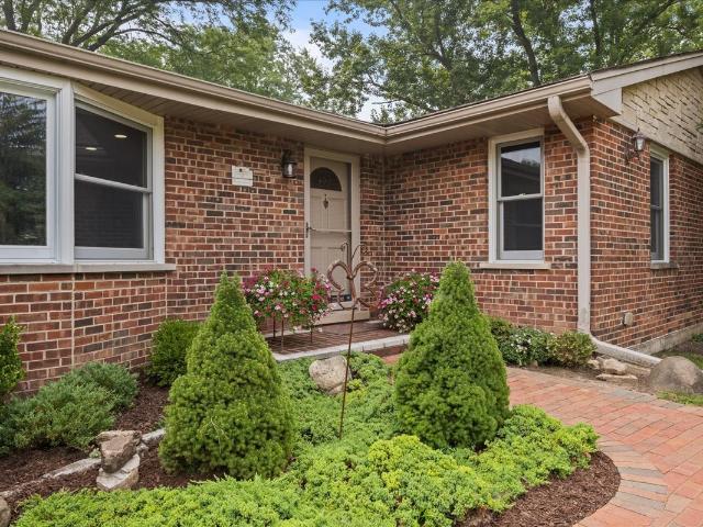 House for sale in Deerfield, Illinois