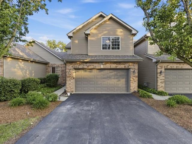 Townhouse for sale in Elgin, Illinois