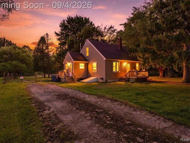 House for sale in Montrose, Genesee County