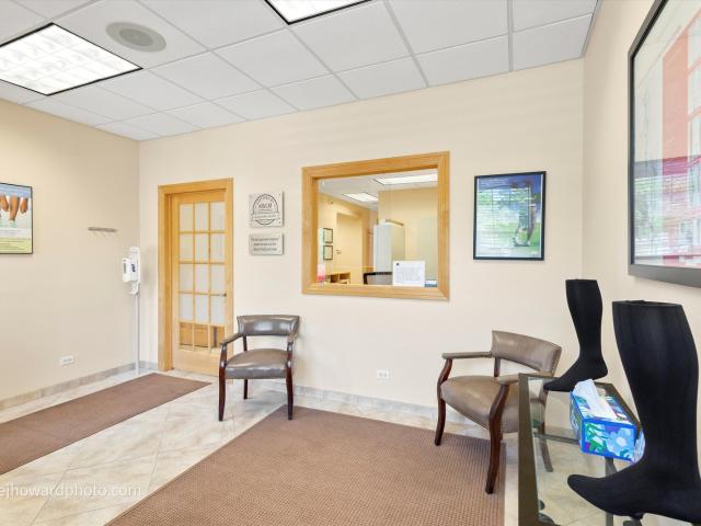Commercial for sale in Orland Park Commercial for sale in Orland Park