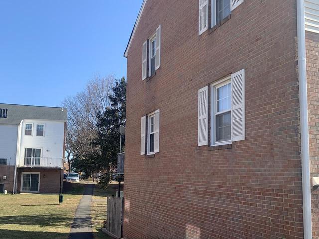 Condo for sale in Virginia
