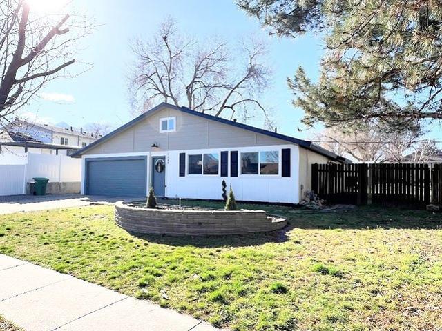 House for sale in Sandy, Utah