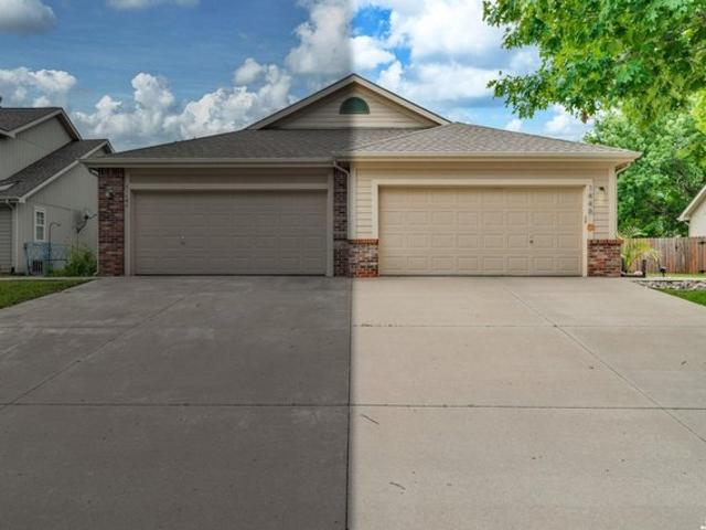 Townhouse for sale in Kansas