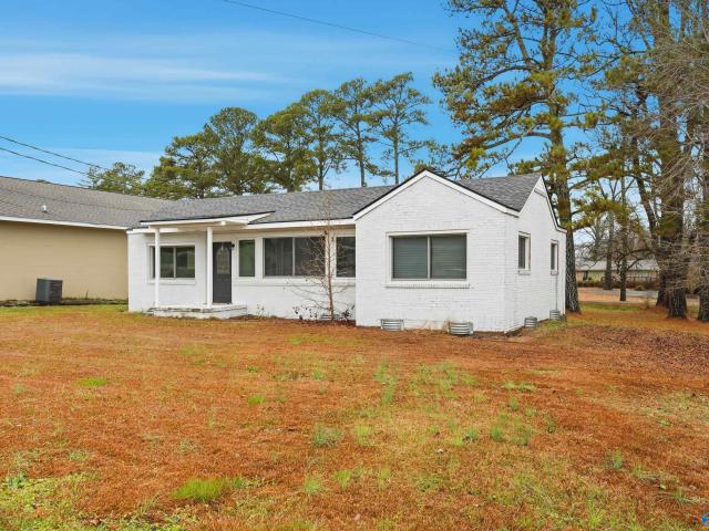 House for sale in Fyffe, Alabama