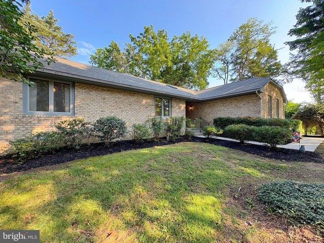 House for sale in Issue, Maryland