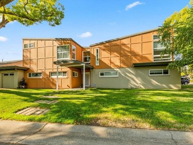 House for sale in Sacramento, California