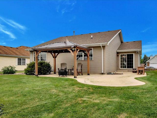 House for sale in Beecher, Illinois
