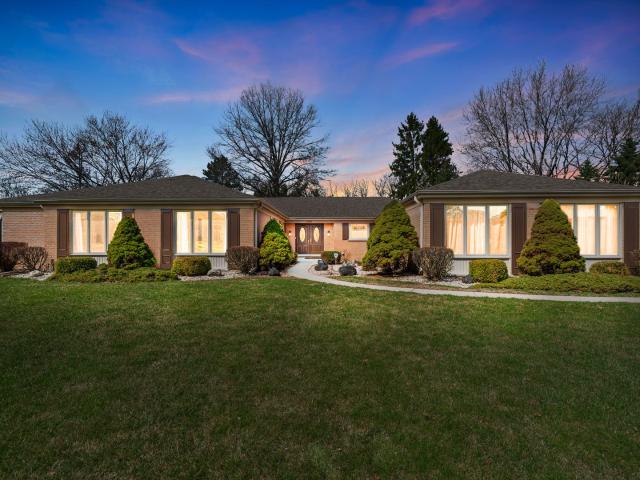 Property for sale in Barrington, Illinois