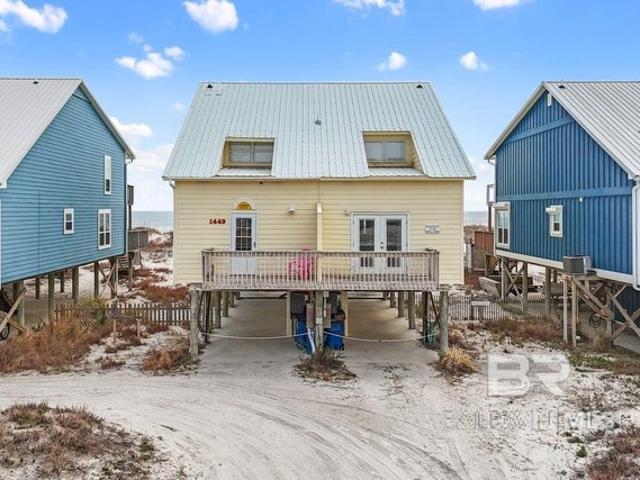 House for sale in Gulf Shores, Alabama