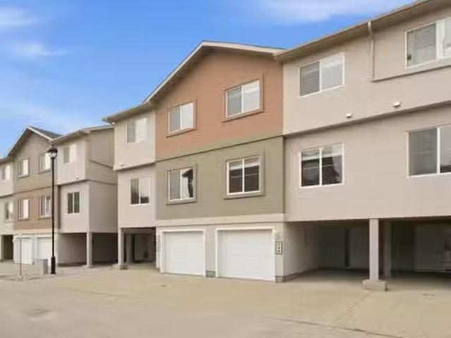 Condo for sale in Rolly View, Alberta