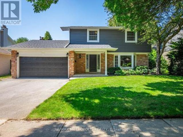 House for sale in Oakville, Ontario