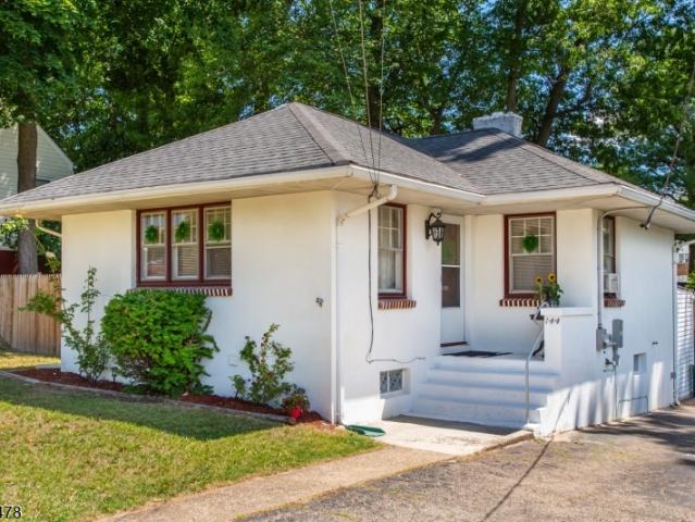 House for sale in Dover, New Jersey