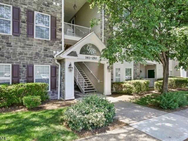 Condo for sale in Butler, New Jersey