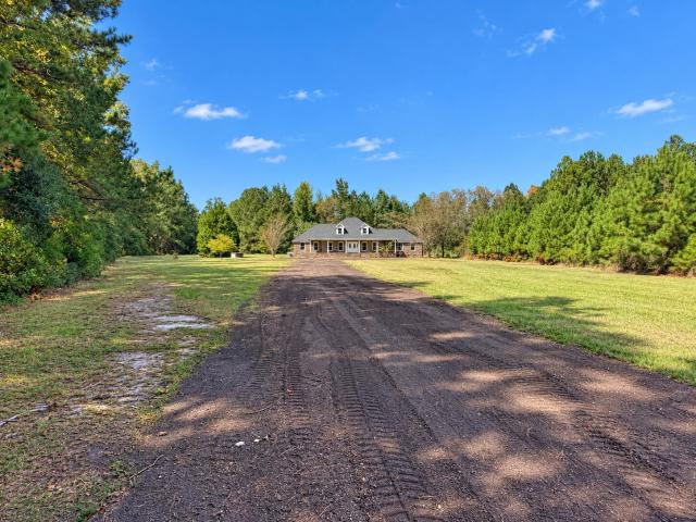 House for sale in Holly Hill, Orangeburg County