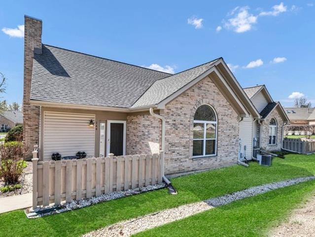 Townhouse for sale in Bloomingdale, Illinois