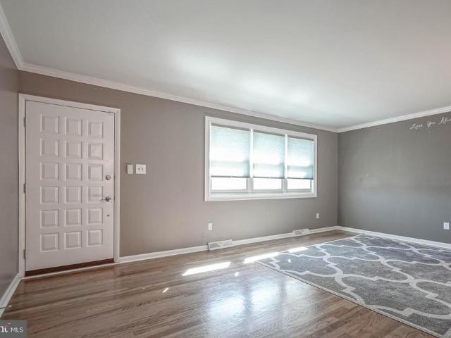 House for sale in Deepwater, New Jersey