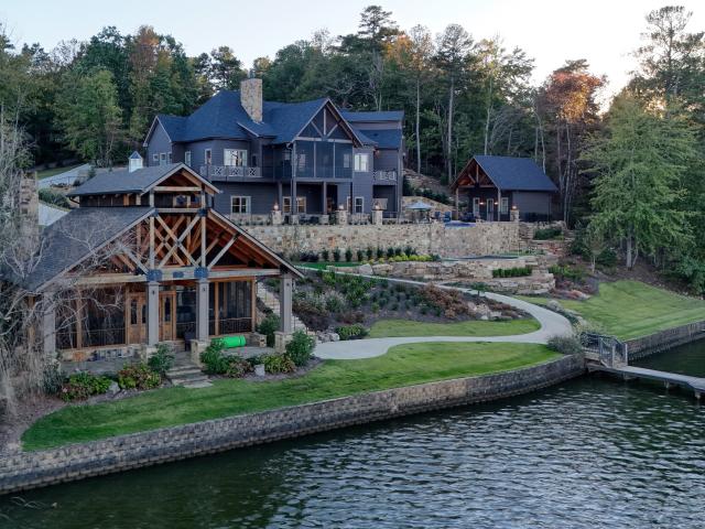 House for sale in Leesburg, Alabama