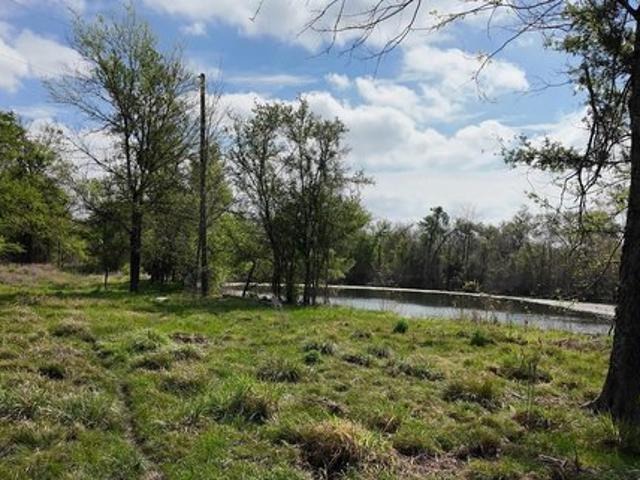 Farm for sale in Milam, Texas