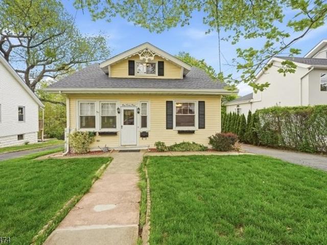 House for sale in Nutley, New Jersey