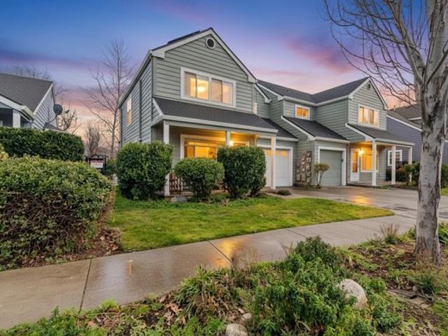 Townhouse for sale in Oregonia