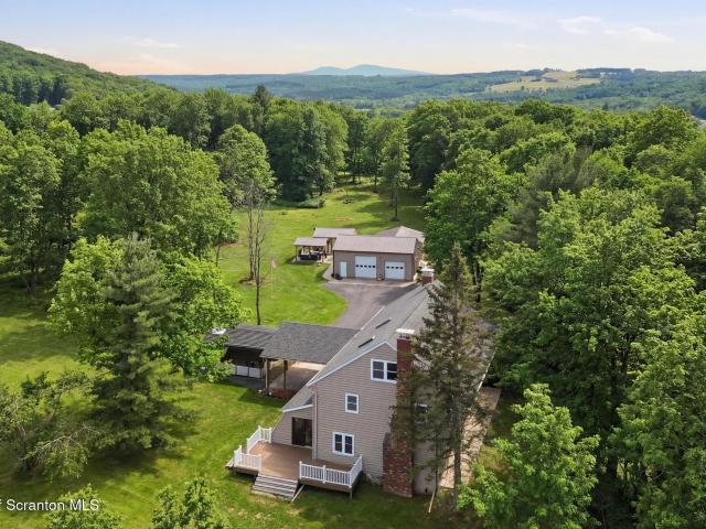 House for sale in Lake Como, Pennsylvania