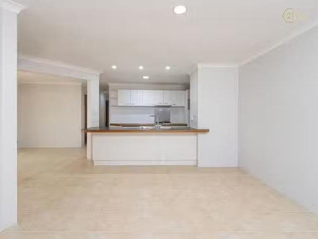 House for rent in Yokine, Western Australia