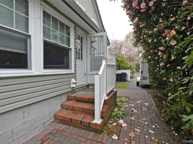 House for sale in Bohemia, New York