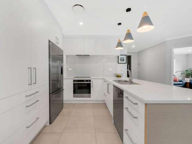 House for sale in Beachlands