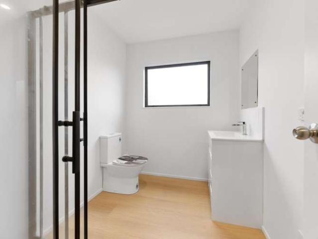 House for sale in Paremoremo, Oroua County