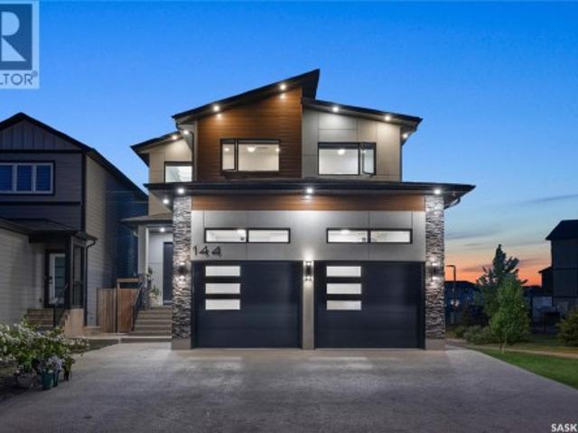 House for sale in Saskatoon, Saskatchewan