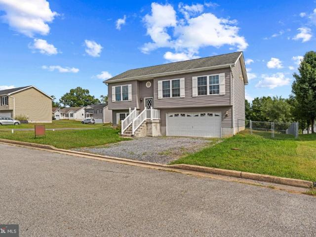 House for sale in Bunker Hill, West Virginia