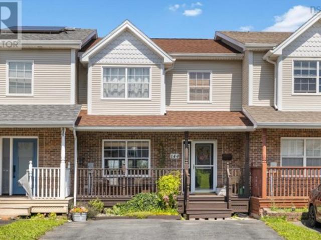 House for sale in Dartmouth, Nova Scotia