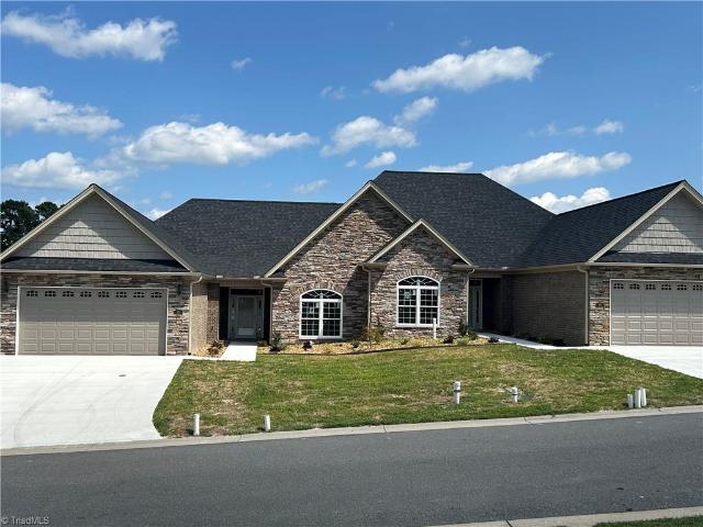 Condo for sale in Mount Airy, North Carolina
