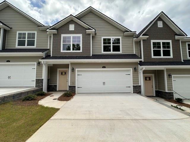 Townhouse for sale in Box Springs, Georgia