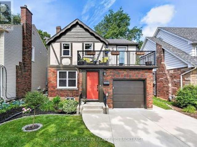 House for sale in Niagara, Ontario