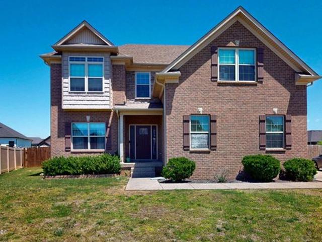 House for sale in Mount Washington, Kentucky