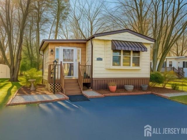 House for sale in Spotswood, New Jersey