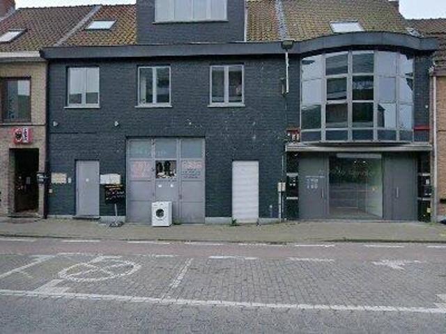 Bureau vente à Waarschoot, Oost-Vlaanderen