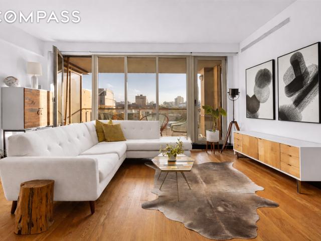 Condo for sale in Arverne, New York