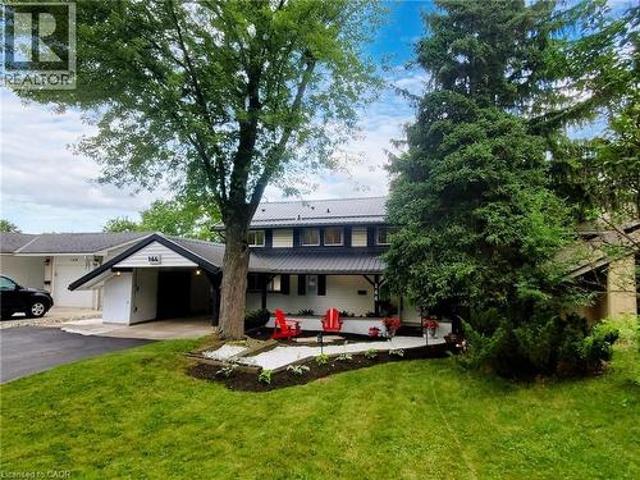 House for sale in Ancaster, Ontario