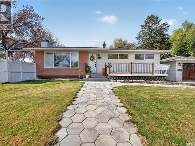 House for sale in Whitmore Park, Regina