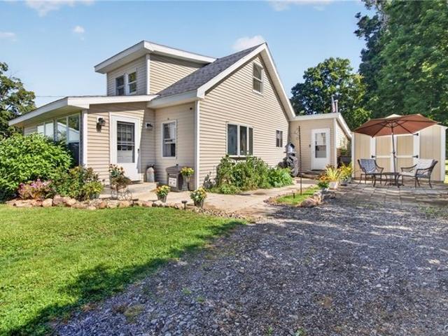 House for sale in Village of Canastota, Madison County