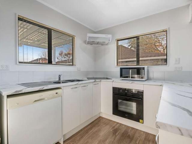 House for sale in Parakai