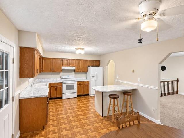 House for sale in Claypool Hill, Tazewell County