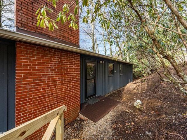 House for sale in Roan Mountain, East Tennessee