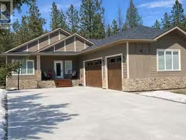 House for sale in Cranbrook, British Columbia