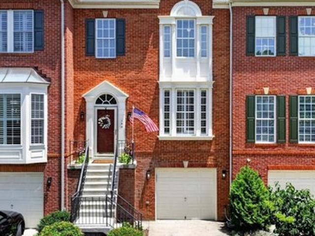 Townhouse for sale in Davidsonville, Maryland
