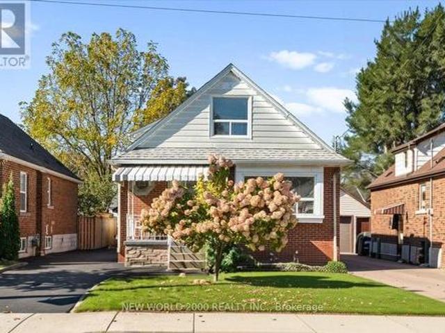 House for sale in Bartonville, Hamilton