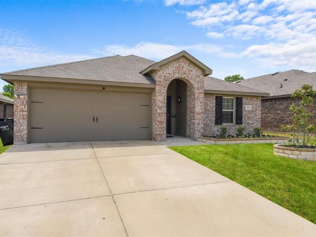House for sale in Hunt, Texas